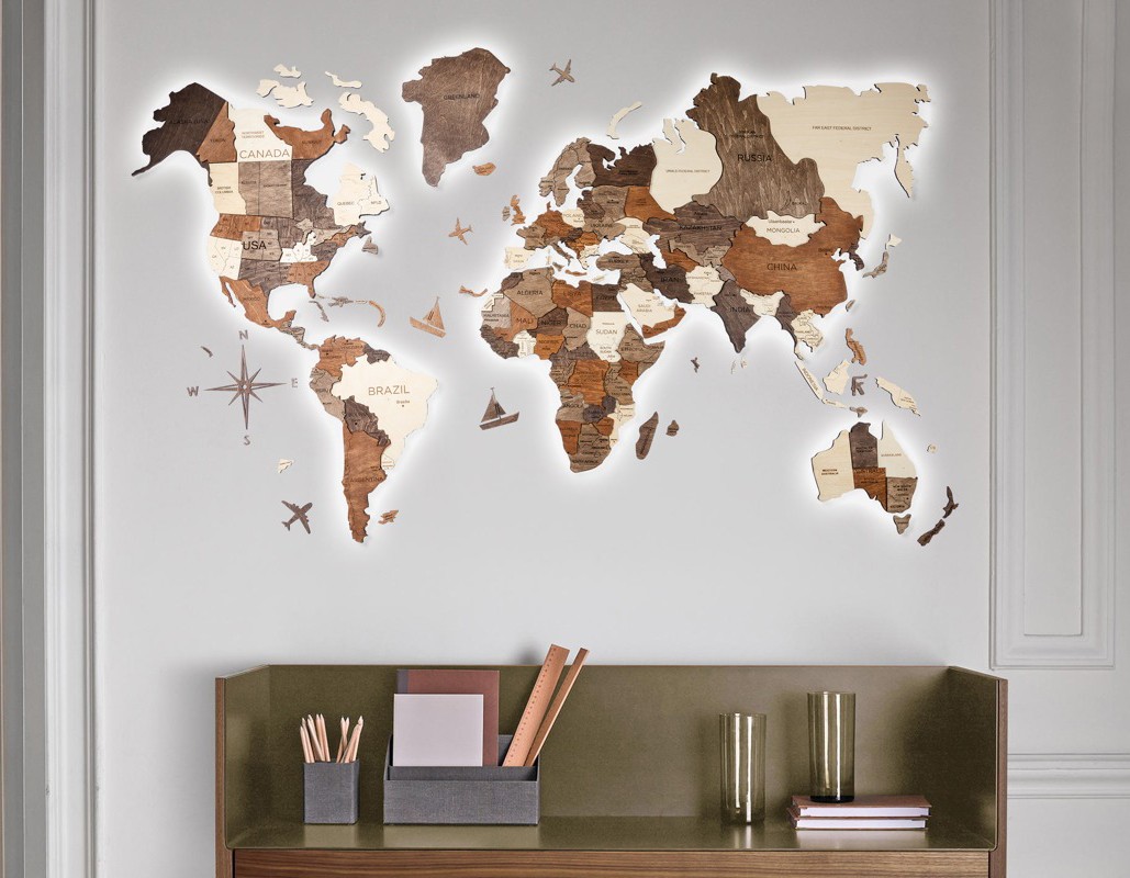 ręcznie barwiona mapa świata 3D na ścianie
