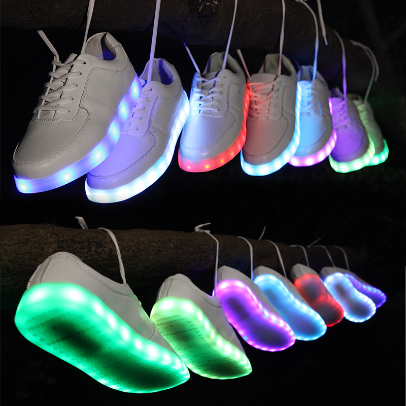 Buty oświetlenia LED
