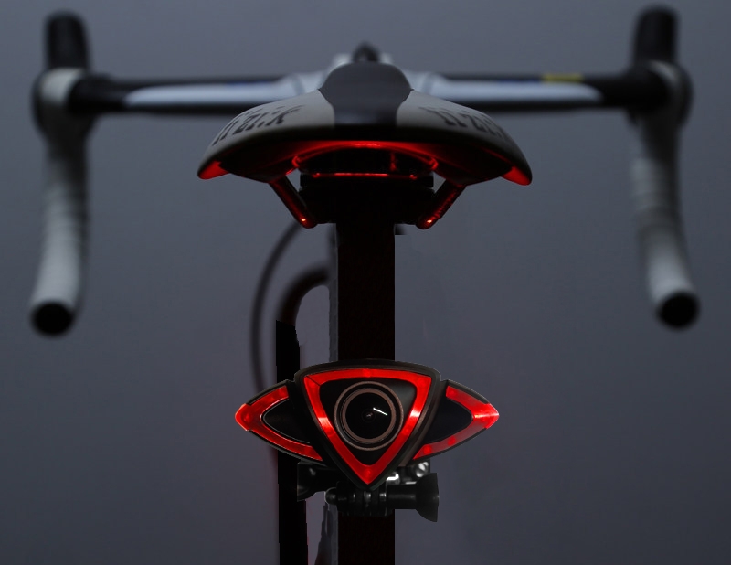 tylna kamera rowerowa wifi + światła ostrzegawcze LED