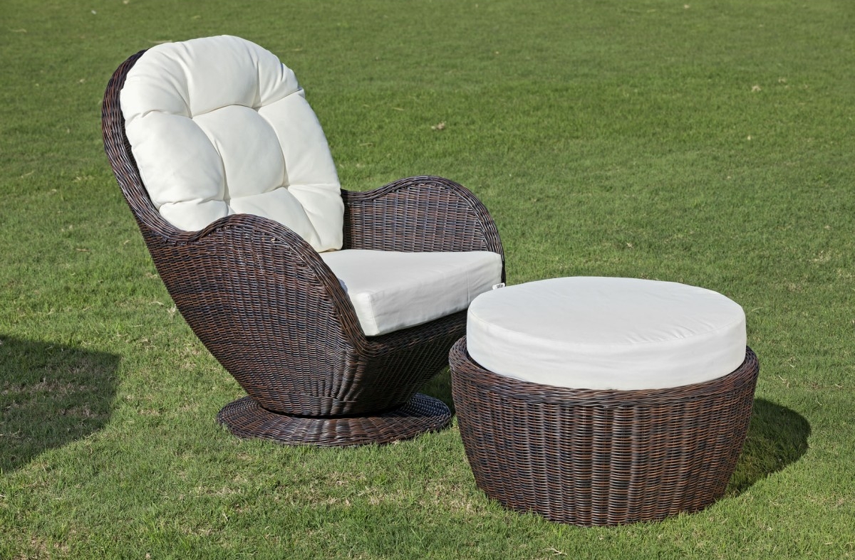 krzesła ogrodowe z rattanu